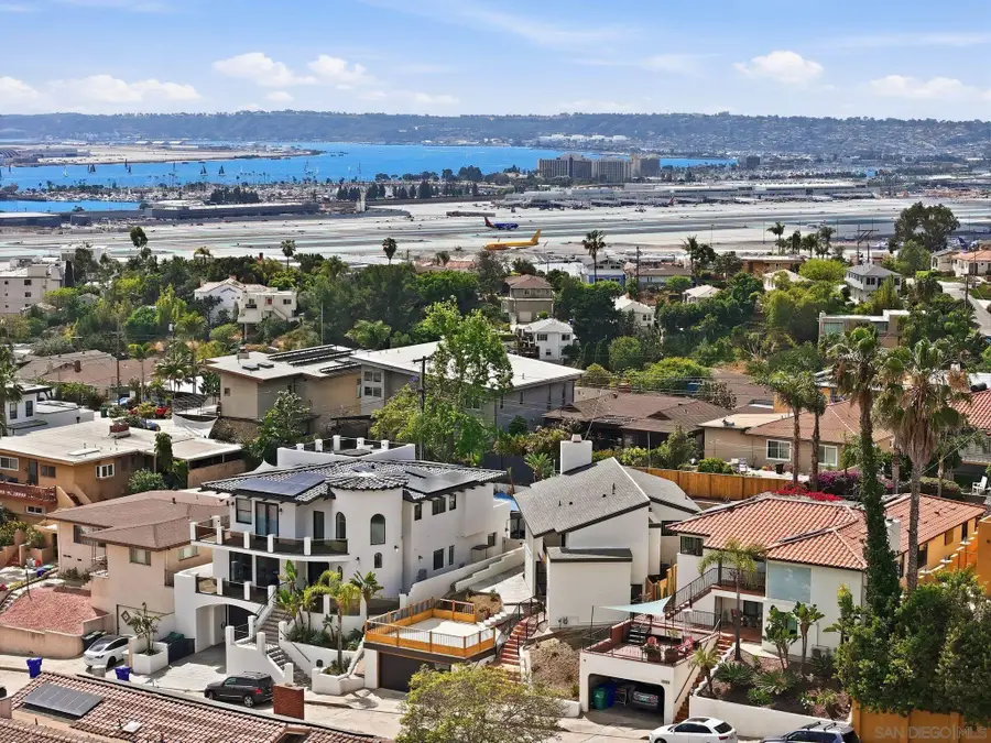 3344 Goldfinch St, San Diego, CA 92103 - #2