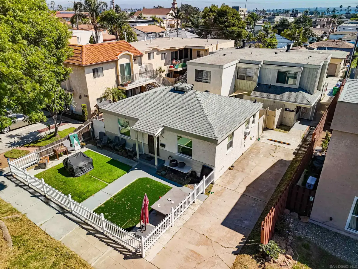 935 Chalcedony Street, San Diego, CA 92109 - #1