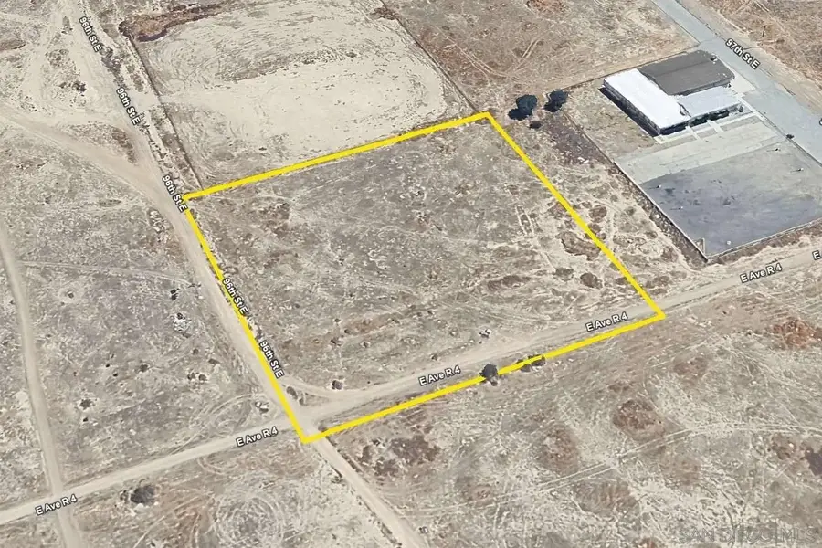 0 E Ave 4 #14, Sun Village, CA 93543 - #2