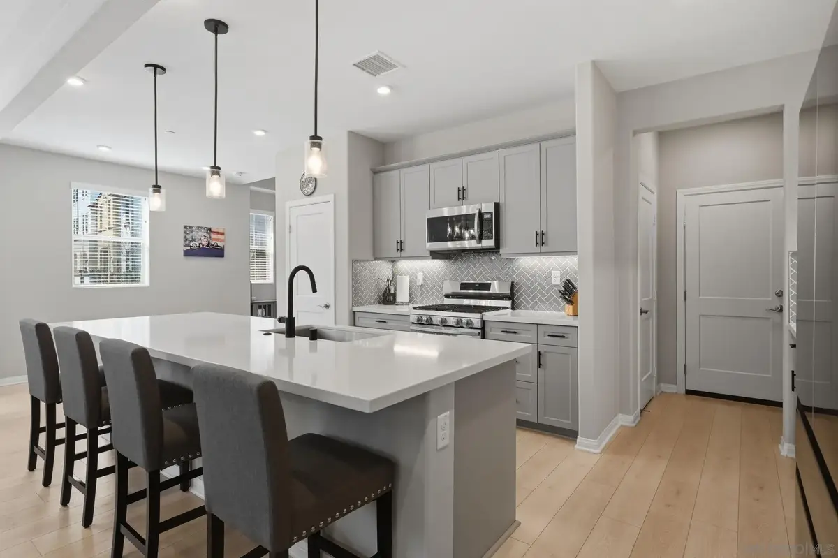 1700 Valley Oak Way, Oceanside, CA 92056 - #1