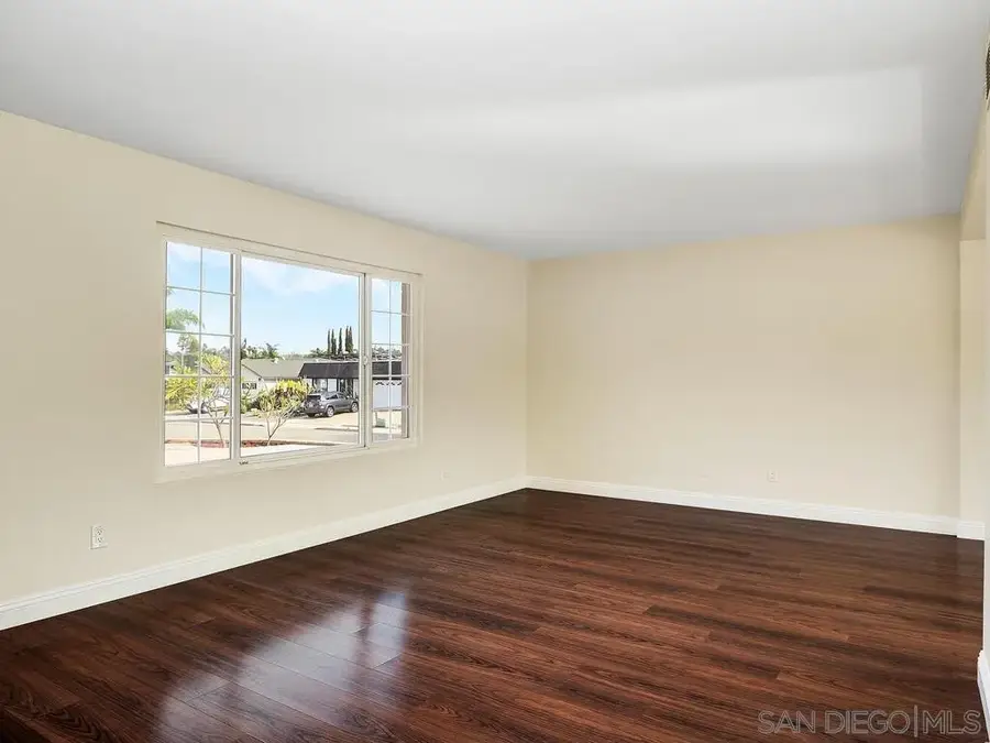 14302 Sandown, Poway, CA 92064 - #3