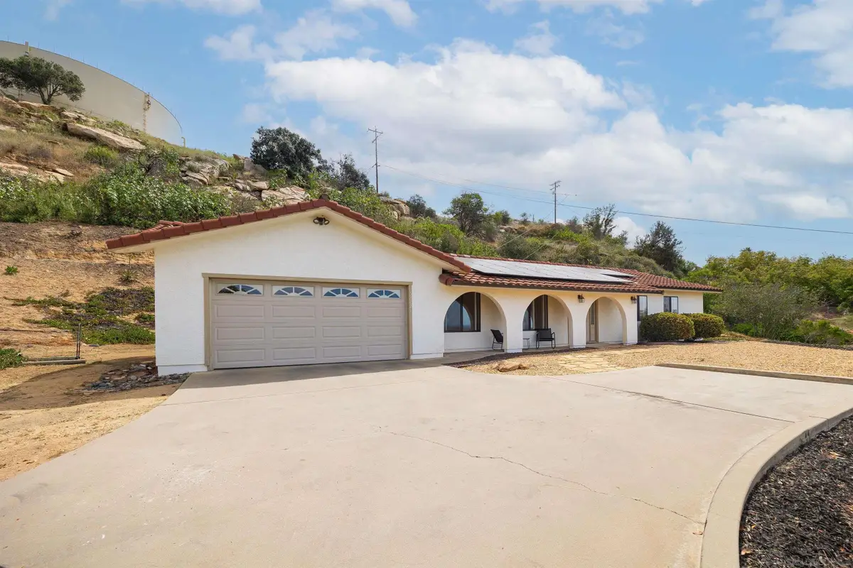 32721 Mountain View Rd, Bonsall, CA 92003 - #1