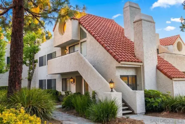 11850 Caminito Ronaldo #233, San Diego, CA 92128