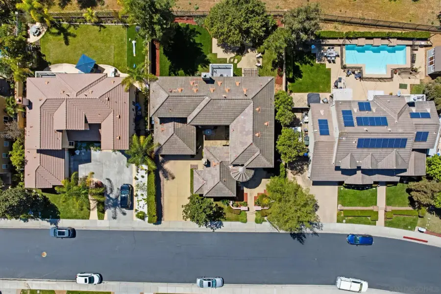 2449 Pine Valley Glen, Escondido, CA 92026 - #2