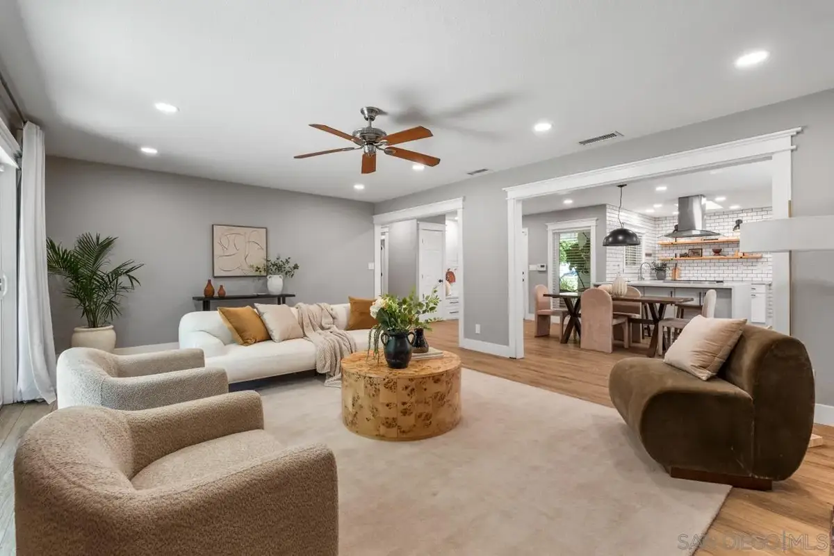 1920 Kingston, Escondido, CA 92027 - #1