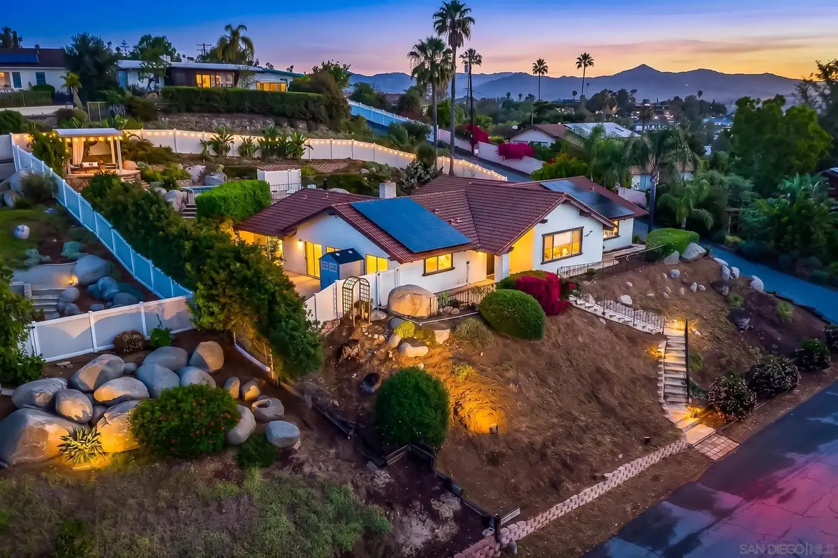 410 Mira Loma Ln, Escondido, CA 92025 - #1