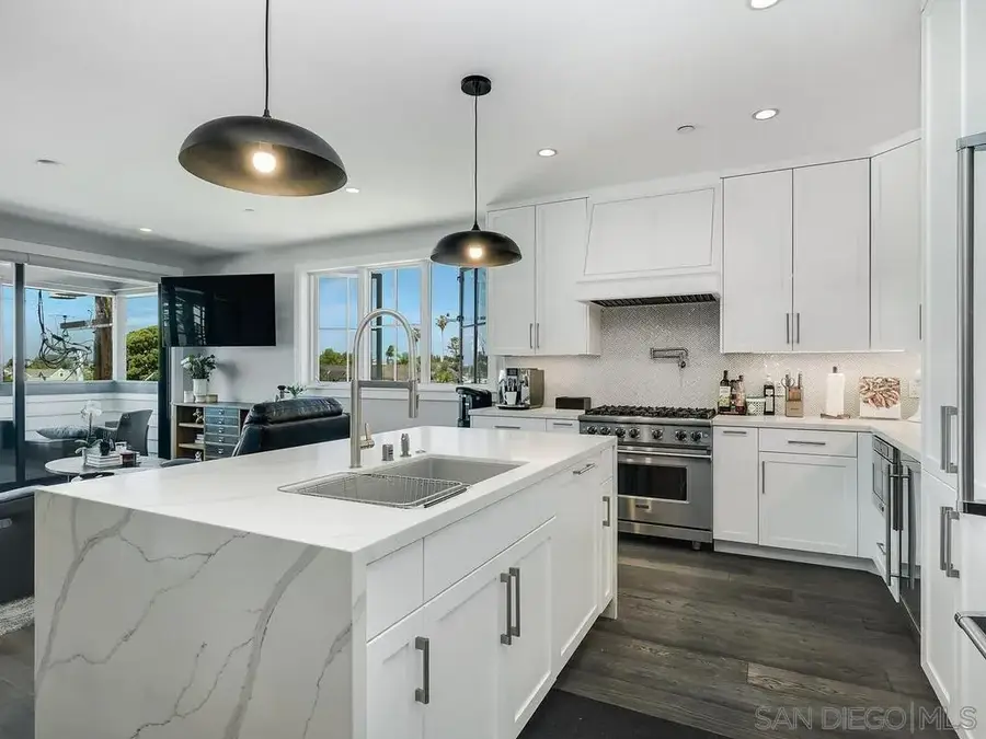 434 Orange Avenue #3B, Coronado, CA 92118 - #3