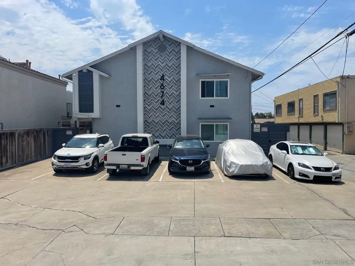 4674 Bancroft St, San Diego, CA 92116 - #1
