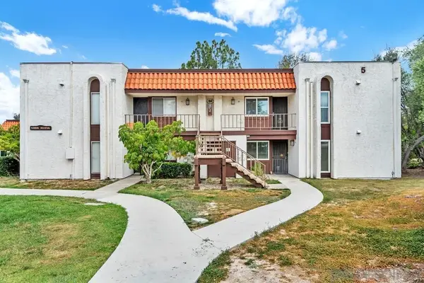 6878 Navajo Rd #Unit 43, San Diego, CA 92119