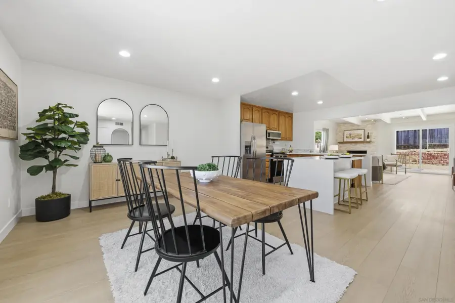 8595 Flanders Dr, San Diego, CA 92126 - #2