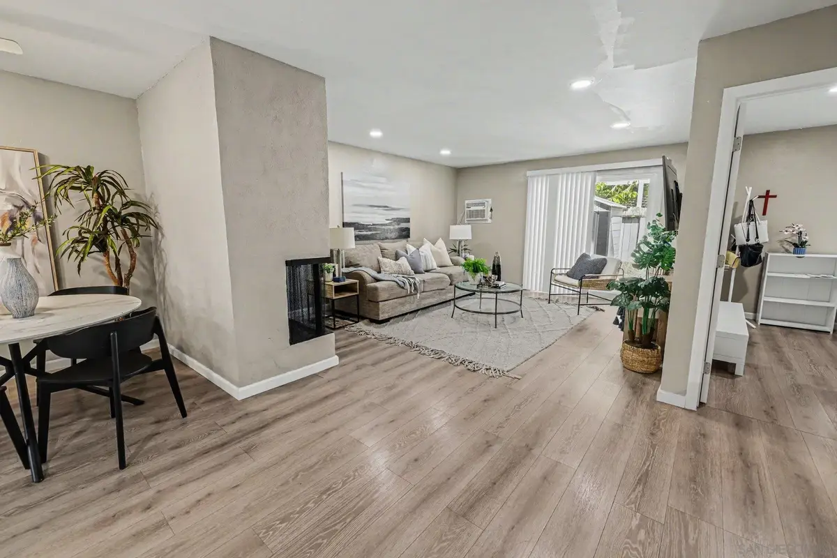 818 E Washington #C, Escondido, CA 92025 - #1