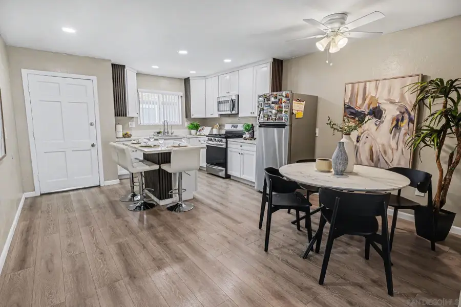 818 E Washington #C, Escondido, CA 92025 - #2