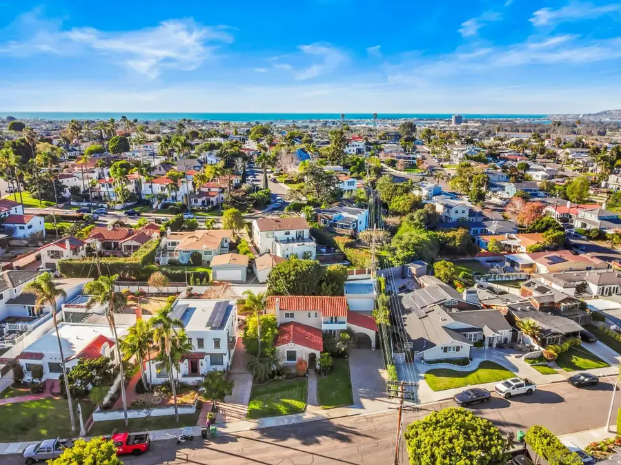 3647 Hyacinth Dr, San Diego, CA 92106 - #2