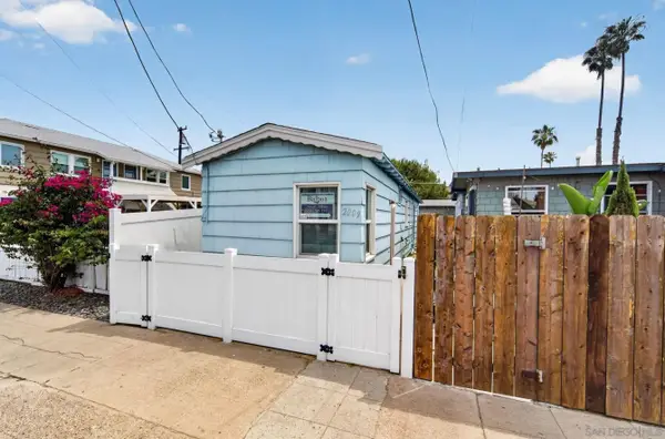 2009 Bacon Street, Ocean Beach, CA 92107