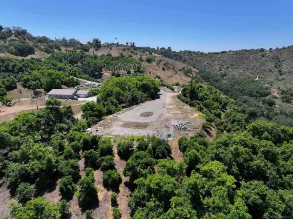 2682 Canyon Crest Dr. #2682, Escondido, CA 92027