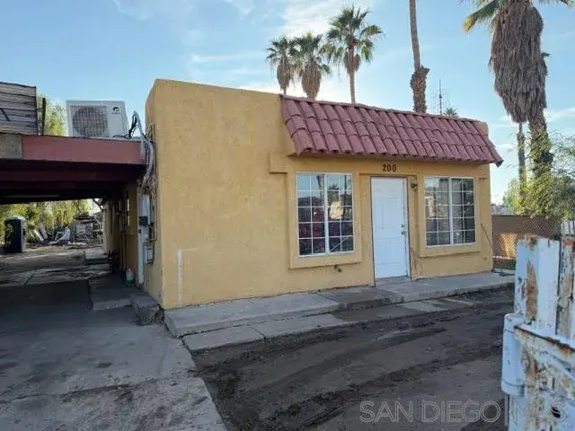 200 Lopez Ct, Calexico, CA 92231 - #1