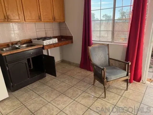200 Lopez Ct, Calexico, CA 92231 - #2