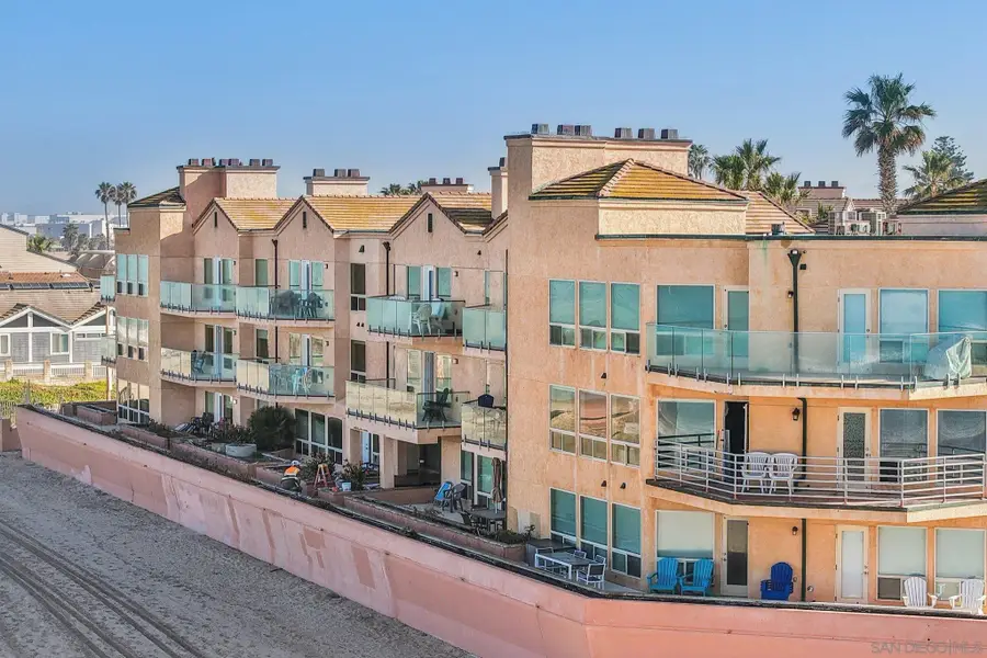 714 Seacoast Dr #104, Imperial Beach, CA 91932 - #3
