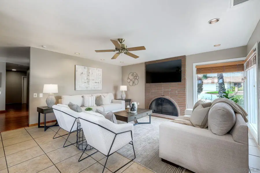 1535 Avenida Ladera, El Cajon, CA 92020 - #2