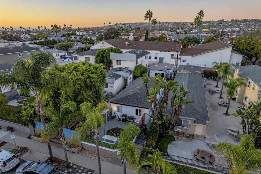 1566 Reed Ave, San Diego, CA 92109 - #3