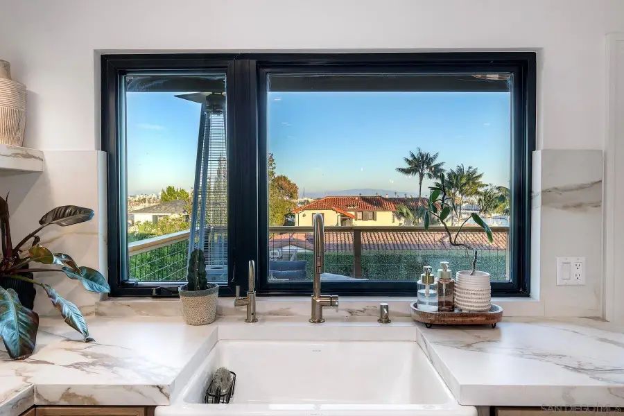 2980 Nichols St, San Diego, CA 92106 - #2