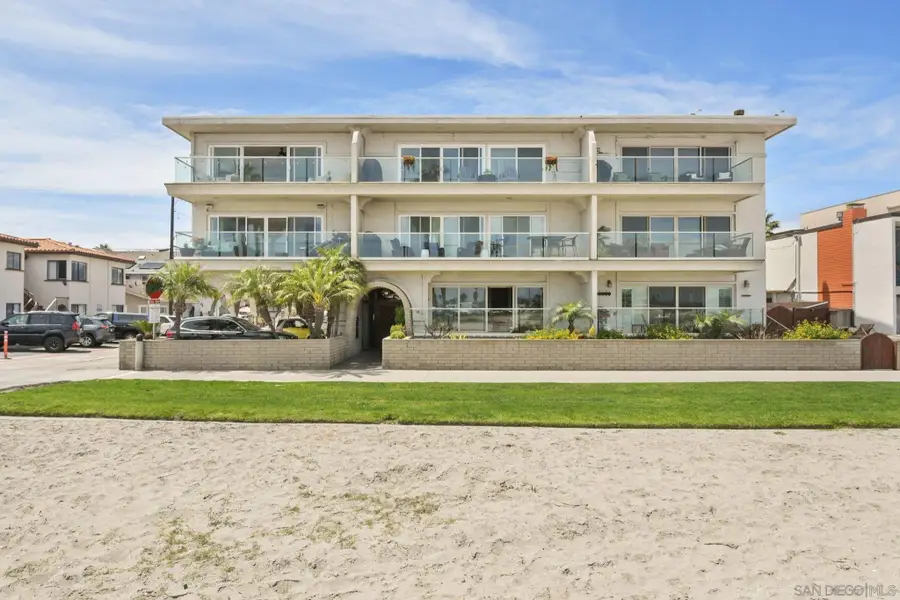 3500 Bayside #3C, San Diego, CA 92109 - #2