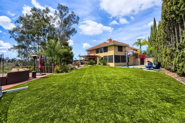 11323 Alejo Lane, San Diego, CA 92124
