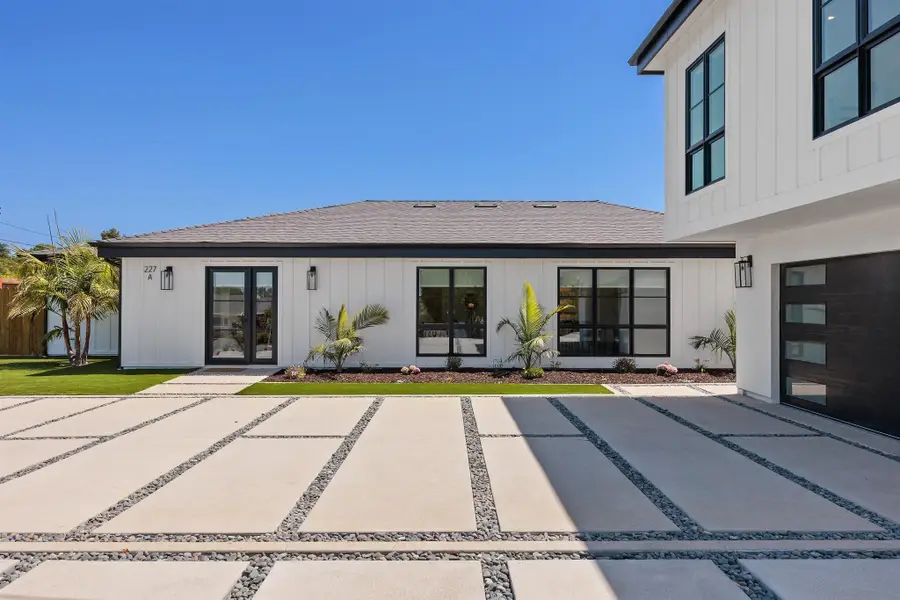 227 Hill, Vista, CA 92083 - #3