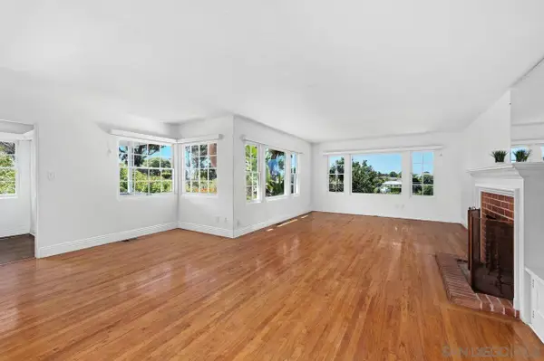 2417 Arista Ct, San Diego, CA 92103