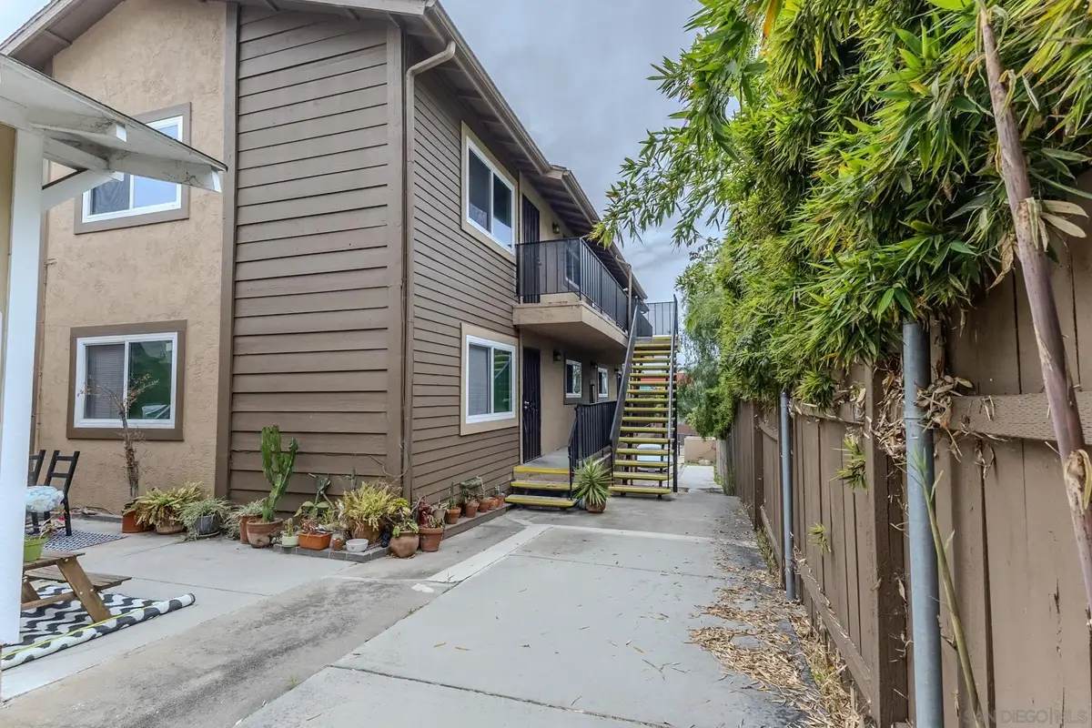 390-392 Del Mar Ave, Chula Vista, CA 91910 - #1