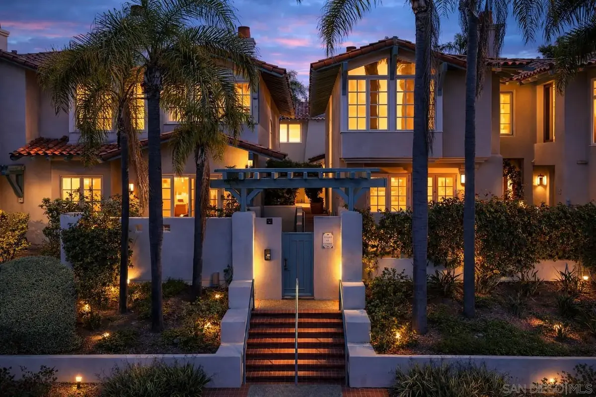 7713 Ivanhoe Ave., La Jolla, CA 92037 - #1
