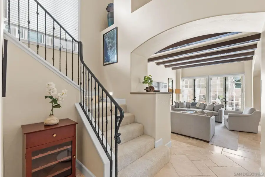 7713 Ivanhoe Ave., La Jolla, CA 92037 - #2
