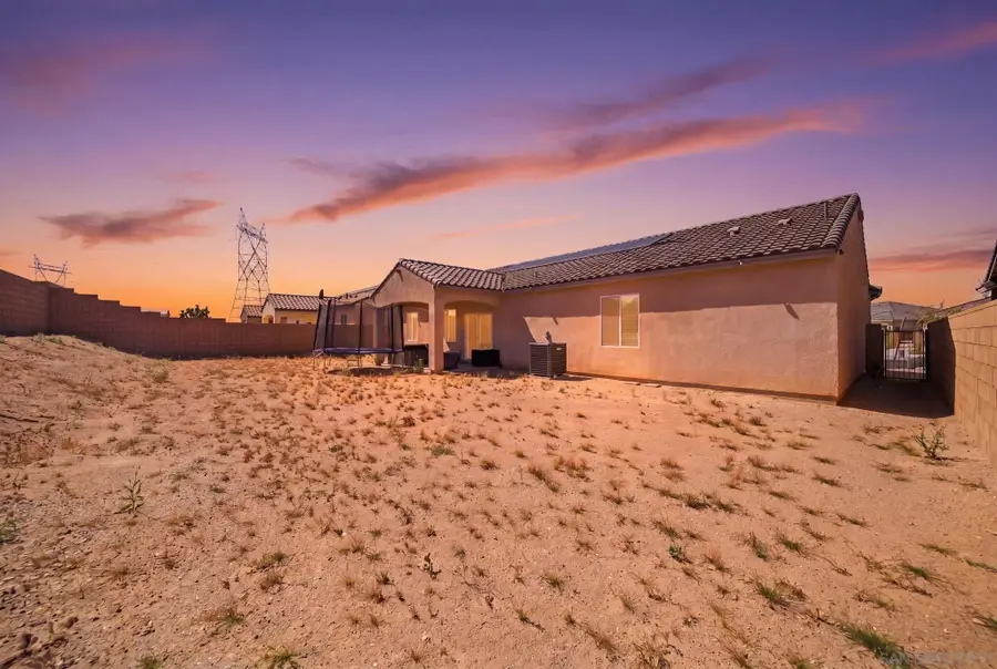 12197 Deborah Pl, Victorville, CA 92392 - #2