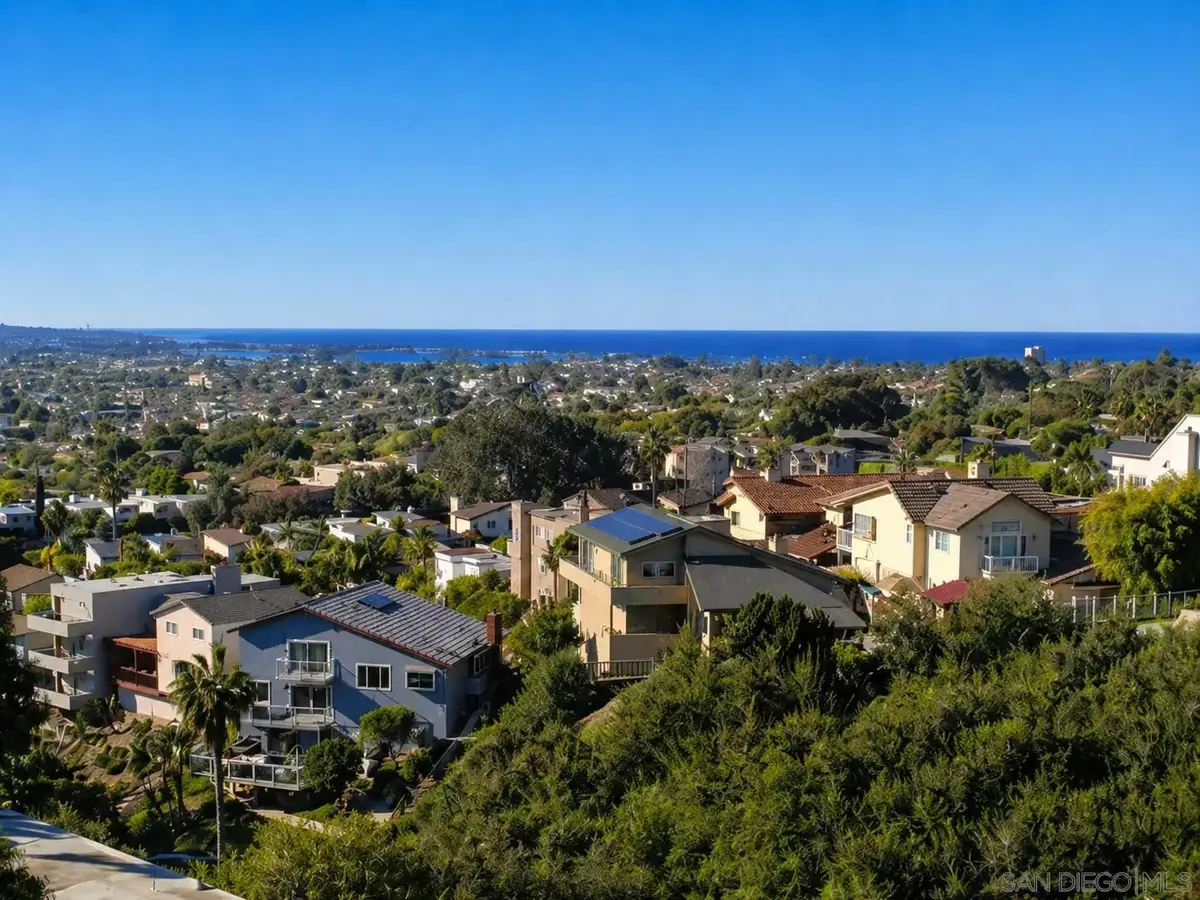 2415 La France St., San Diego, CA 92109 - #1