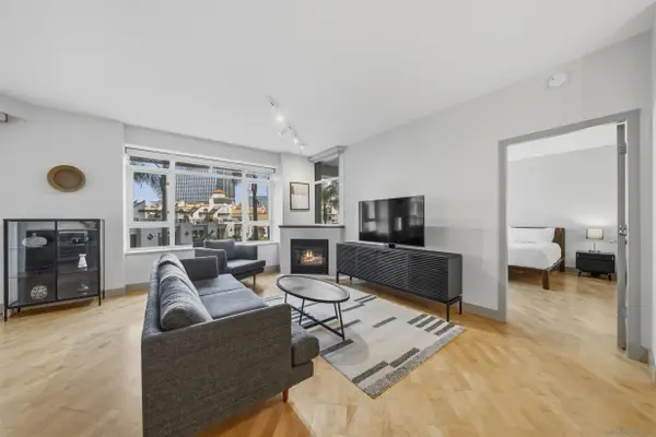 700 W Harbor #407, San Diego, CA 92101