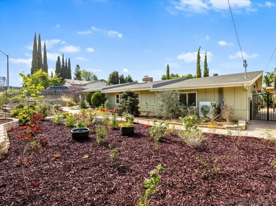877 Montview Drive, Escondido, CA 92025 - #3
