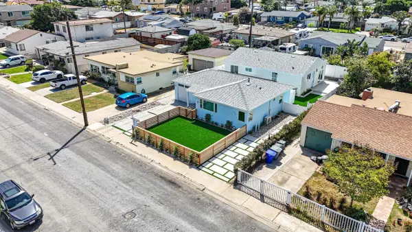 1226 8th St, Imperial Beach, CA 91932