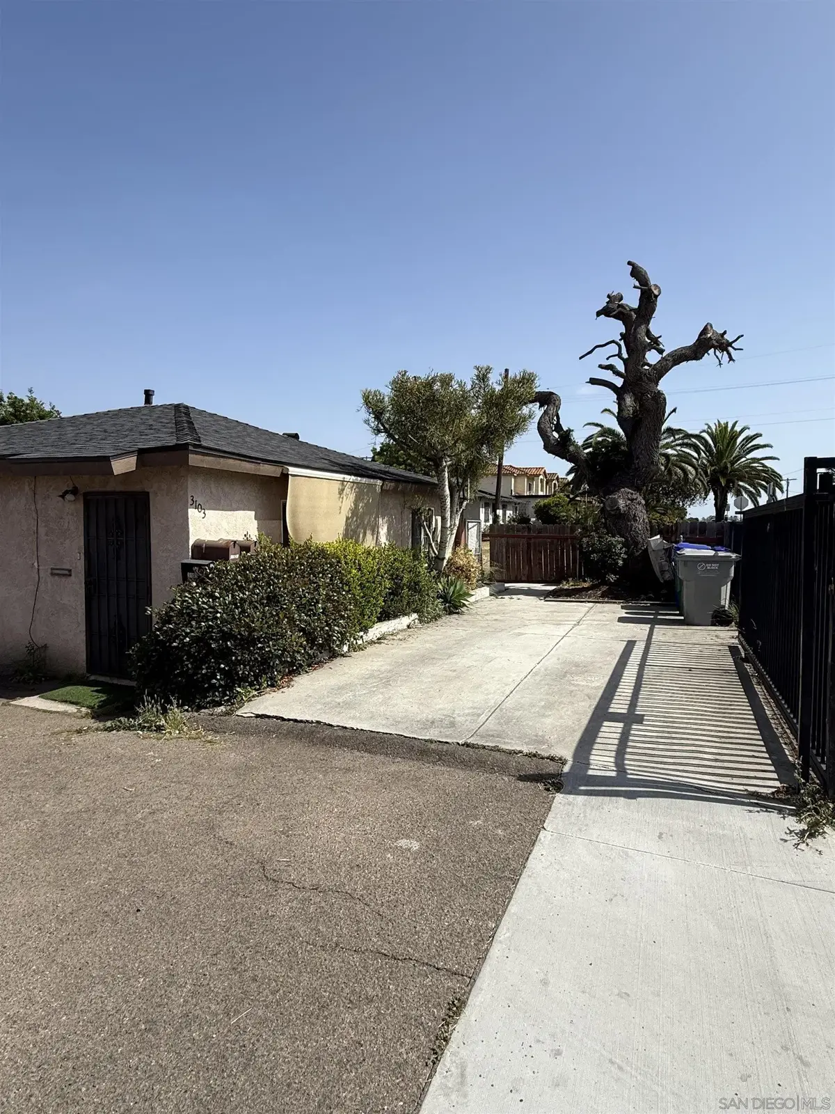 3103-3105 Central, San Diego, CA 92105 - #1