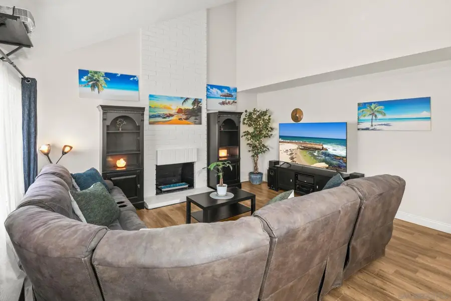 245 Festival Dr, Oceanside, CA 92057 - #3