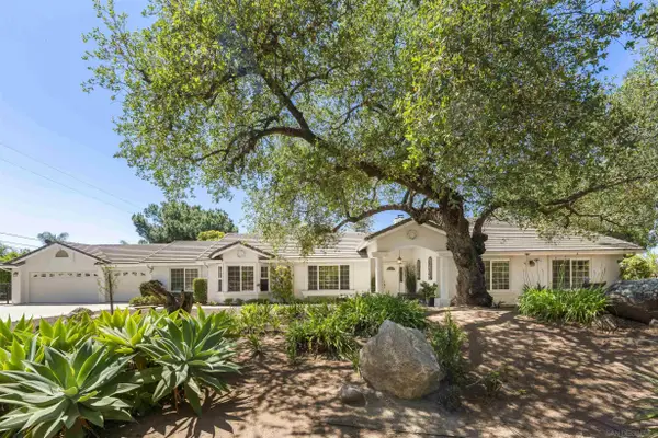 10525 Burned Oak Lane, Escondido, CA 92026