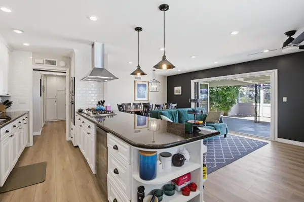 8426 Fireside Ave, San Diego, CA 92123