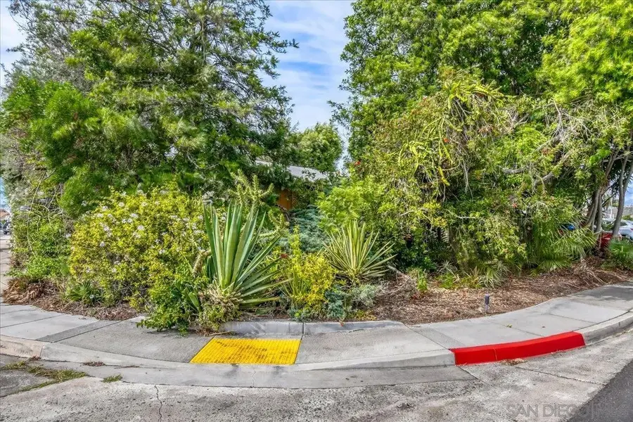 8824 Harlington Drive, San Diego, CA 92126 - #3
