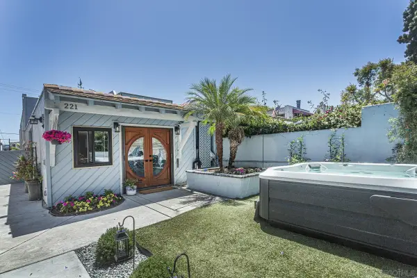 221 B Ave, Coronado, CA 92118