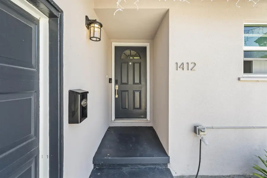 1412 Cornwall St, Spring Valley, CA 91977 - #3