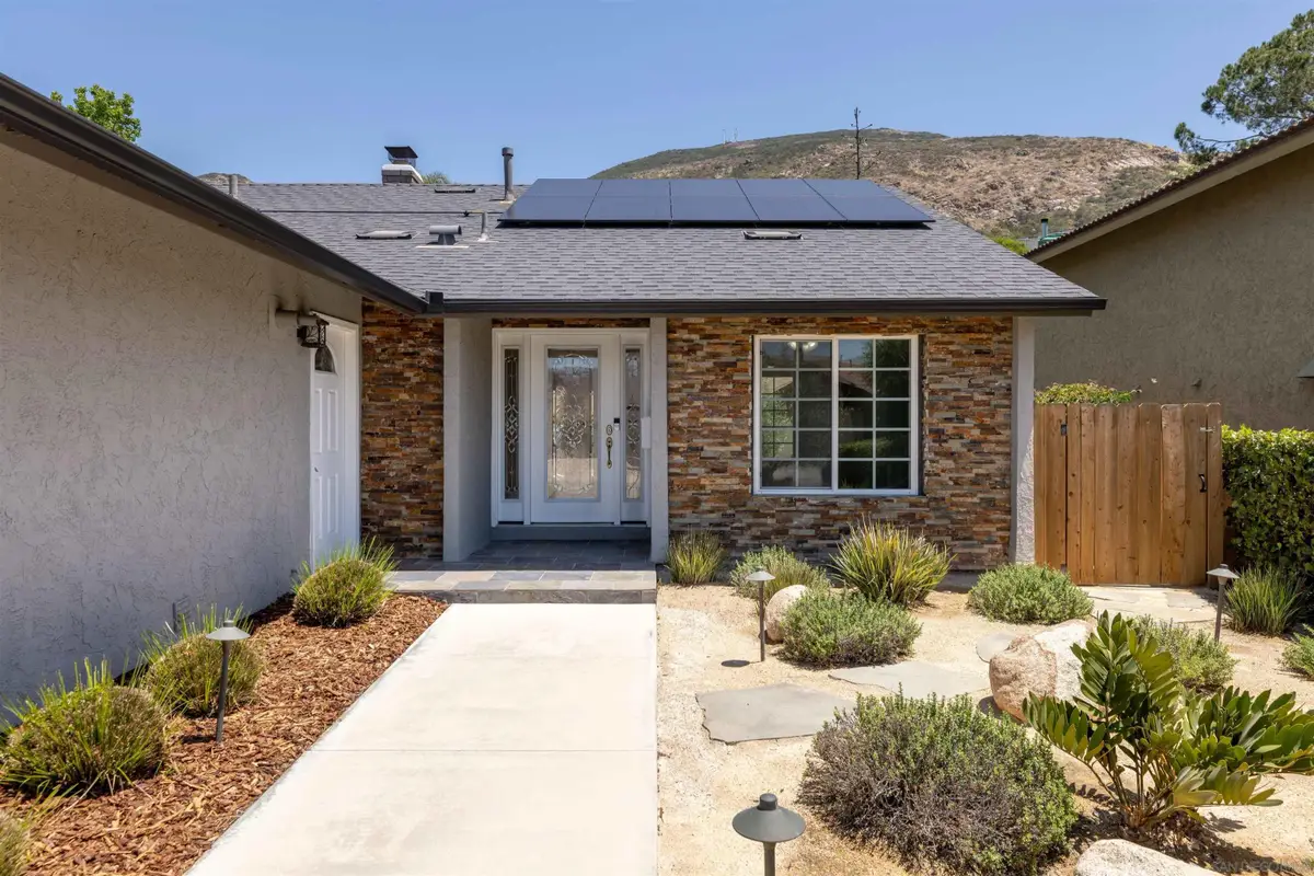 7477 Volclay, San Diego, CA 92119 - #1