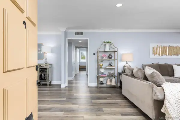16657 Roca Dr, San Diego, CA 92128
