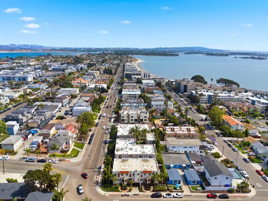 4070 Riviera Dr #5, San Diego, CA 92109 - #3