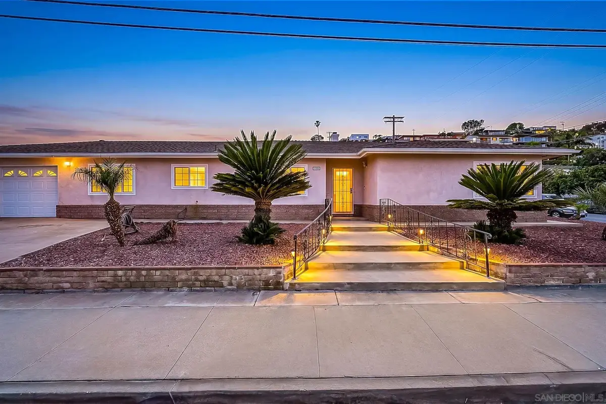 1840 Locust St, San Diego, CA 92106 - #1