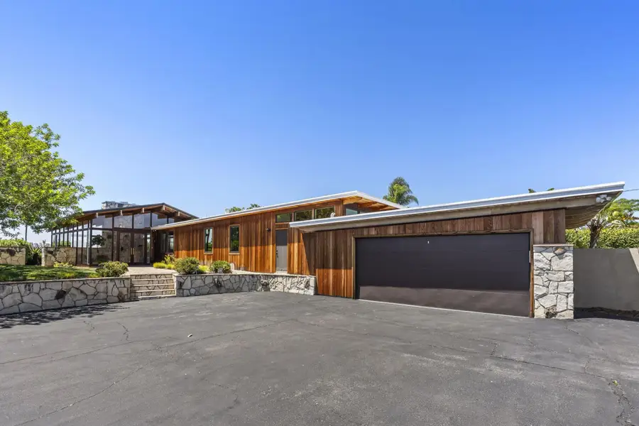 1226 Via Del Cerro, Vista, CA 92084 - #2