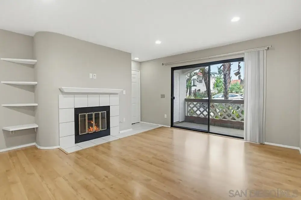 9439 Fairgrove Ln #102, San Diego, CA 92129 - #1